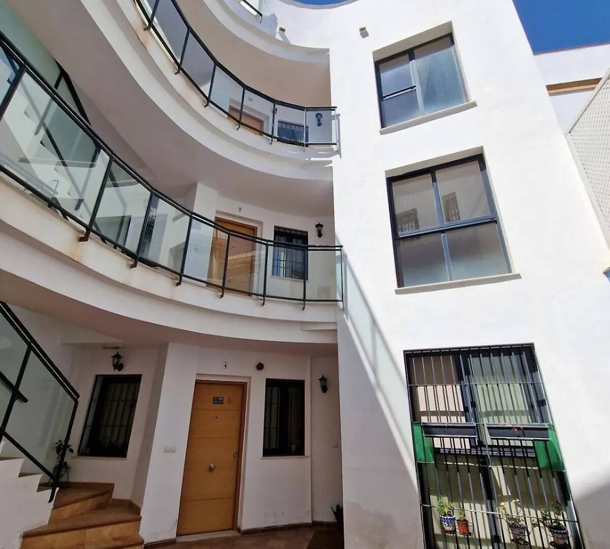 Castilla del Patrocinio, Coqueto apartamento de 1Dormitorio Sevilla 0*,  España