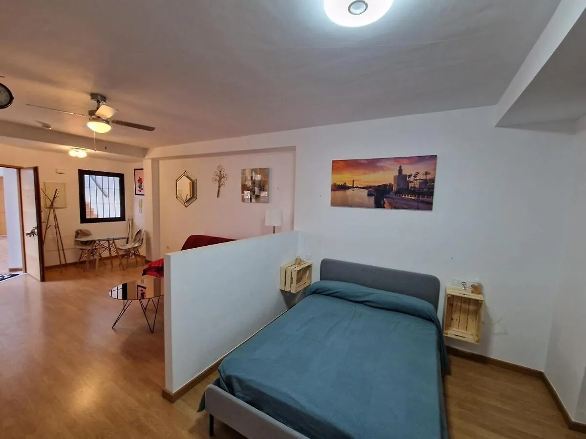 Castilla del Patrocinio, Coqueto apartamento de 1Dormitorio Sevilla 0*,